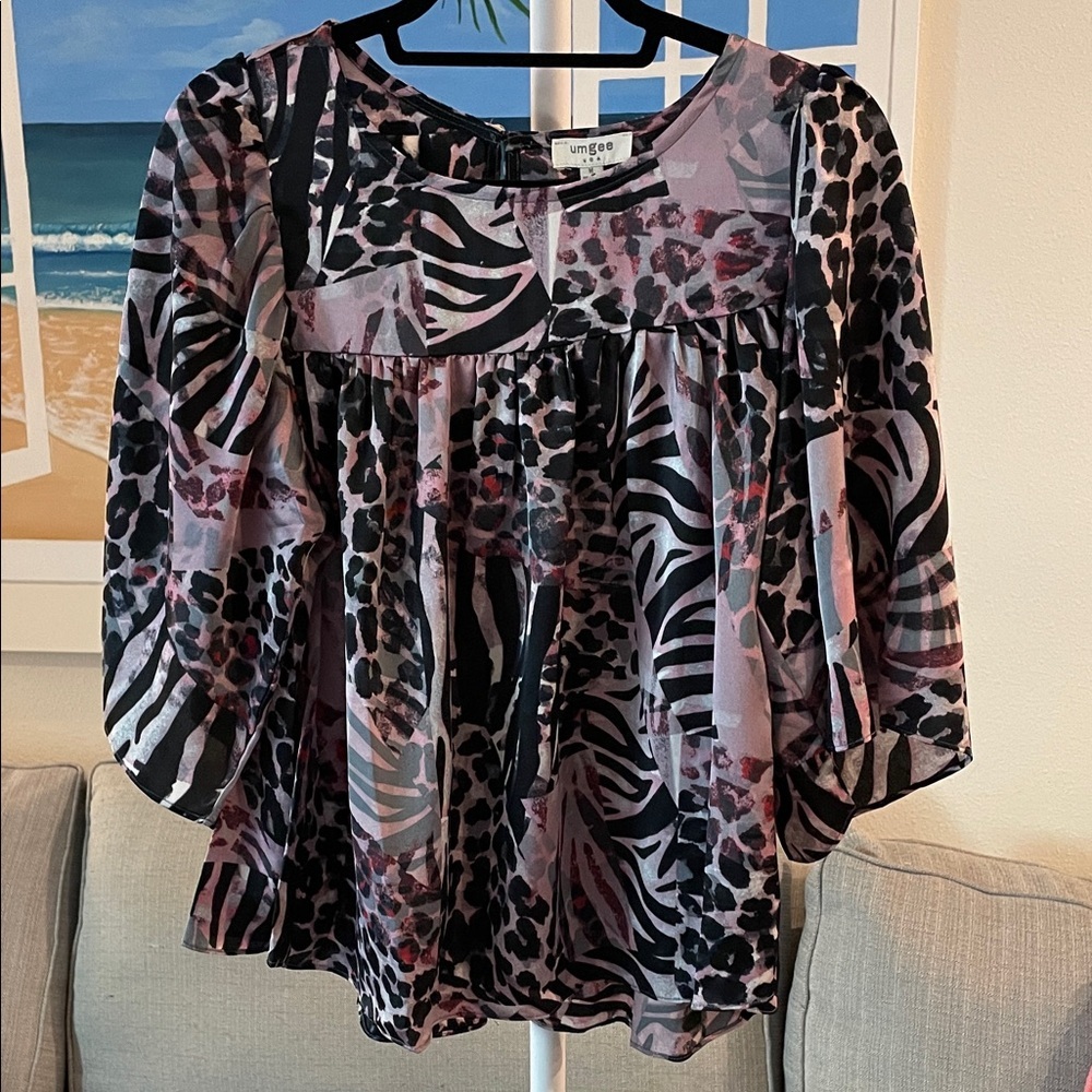 Umgee Pink and Black Animal Patterned Blouse